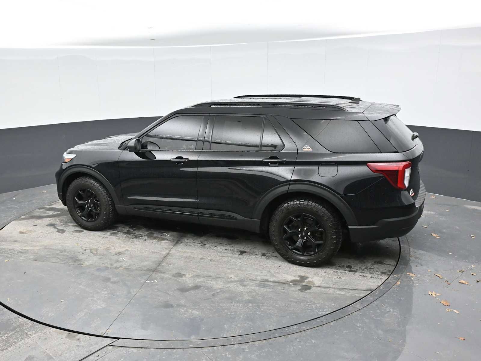 Used 2022 Ford Explorer Timberline image 11