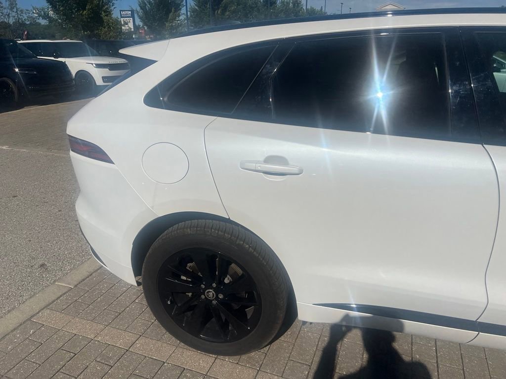 Used 2024 Jaguar F-PACE R-Dynamic S AWD/4WD image 6