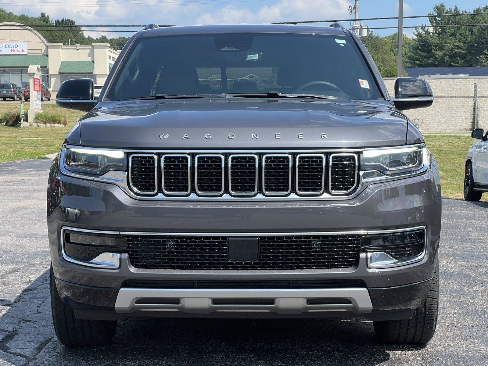 Used 2024 Jeep Wagoneer Series II w/ Flexible Seating Group AWD/4WD image 42