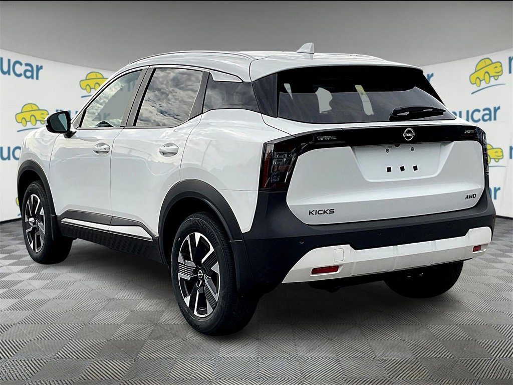 New 2025 Nissan Kicks SV w/ SV Premium Package image 5