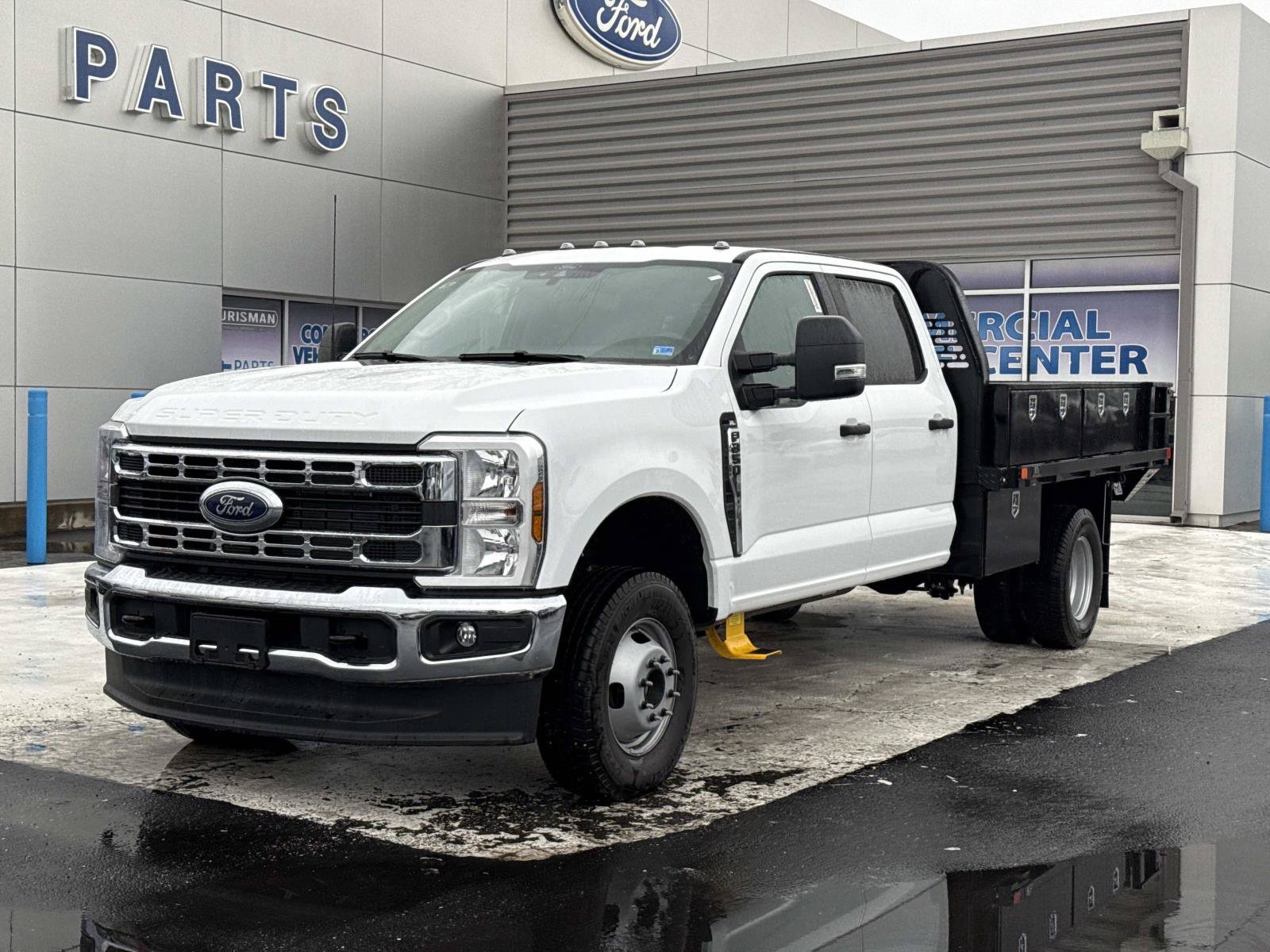 New 2026 Ford F350 XL w/ XL Chrome Package AWD/4WD image 7