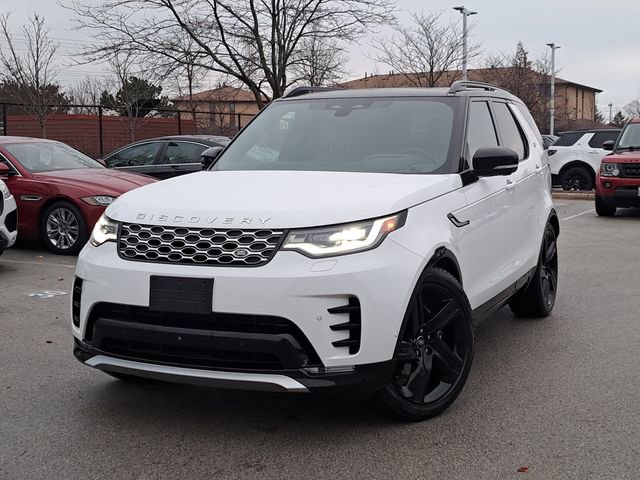 Used 2024 Land Rover Discovery Metropolitan Edition image 31