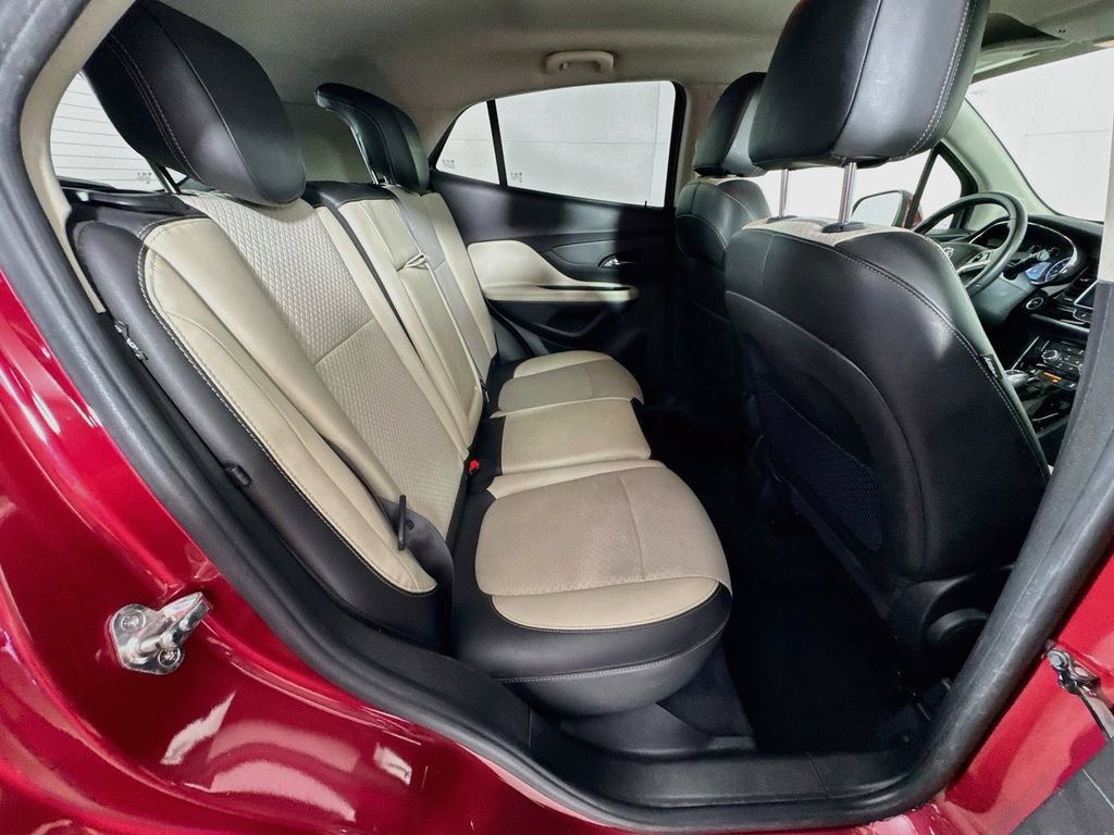 Used 2019 Buick Encore Preferred FWD image 31