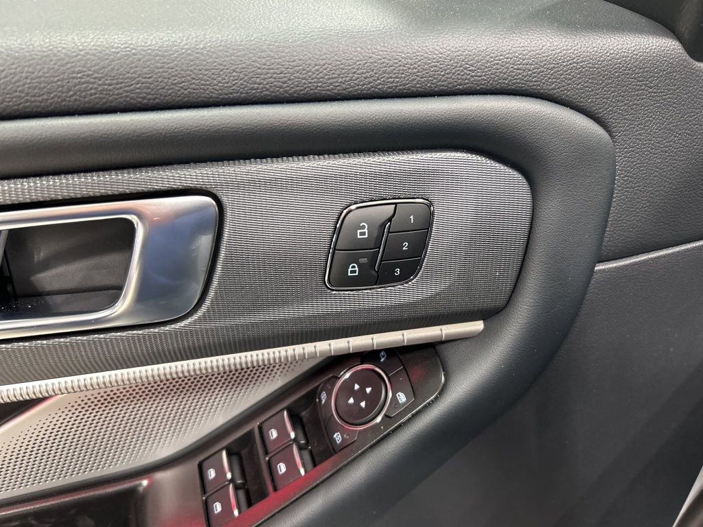New 2026 Ford Explorer ST w/ Sun And Sound Package image 13