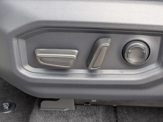 New 2026 Toyota Tundra Limited AWD/4WD image 19