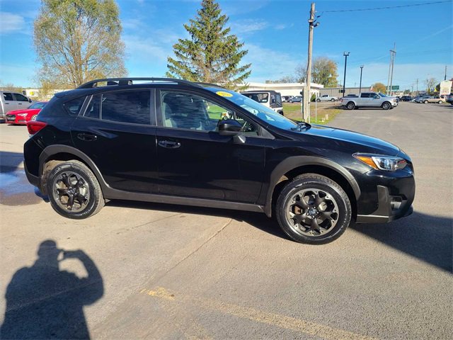 Used 2022 Subaru Crosstrek 2.0i Premium image 5