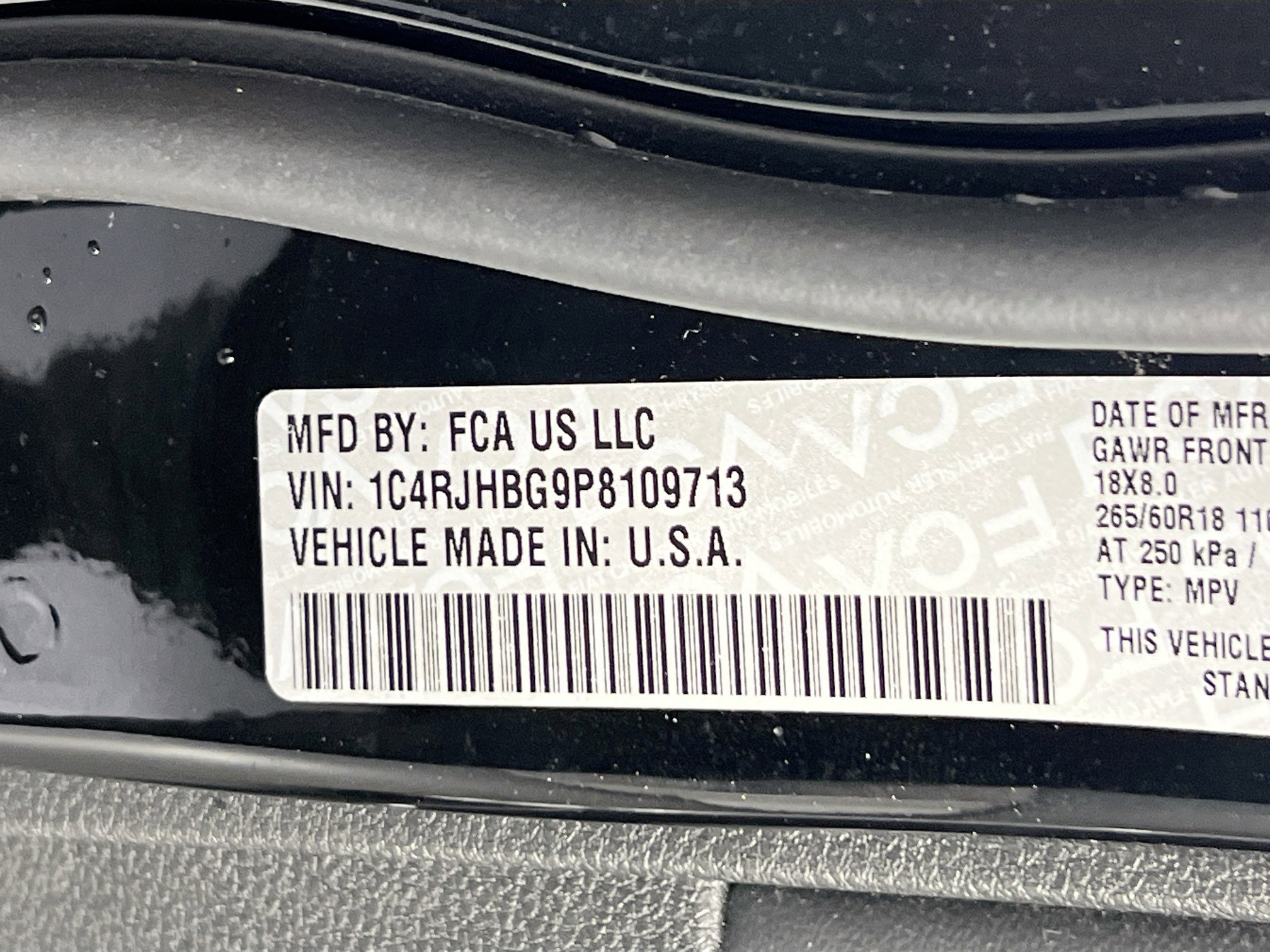 Used 2023 Jeep Grand Cherokee Limited image 31