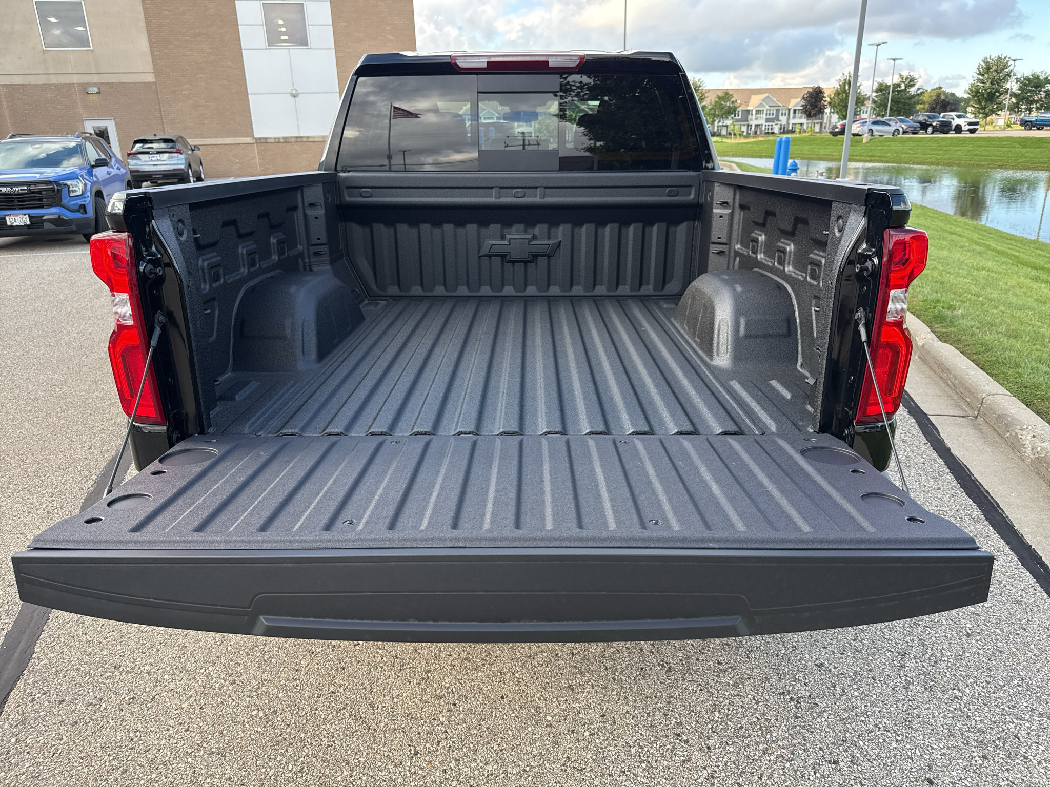 New 2026 Chevrolet Silverado 1500 RST w/ RST All Star Premium Package AWD/4WD image 47