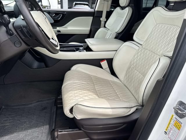 Used 2021 Lincoln Aviator Black Label w/ Dynamic Handling Package AWD/4WD image 23