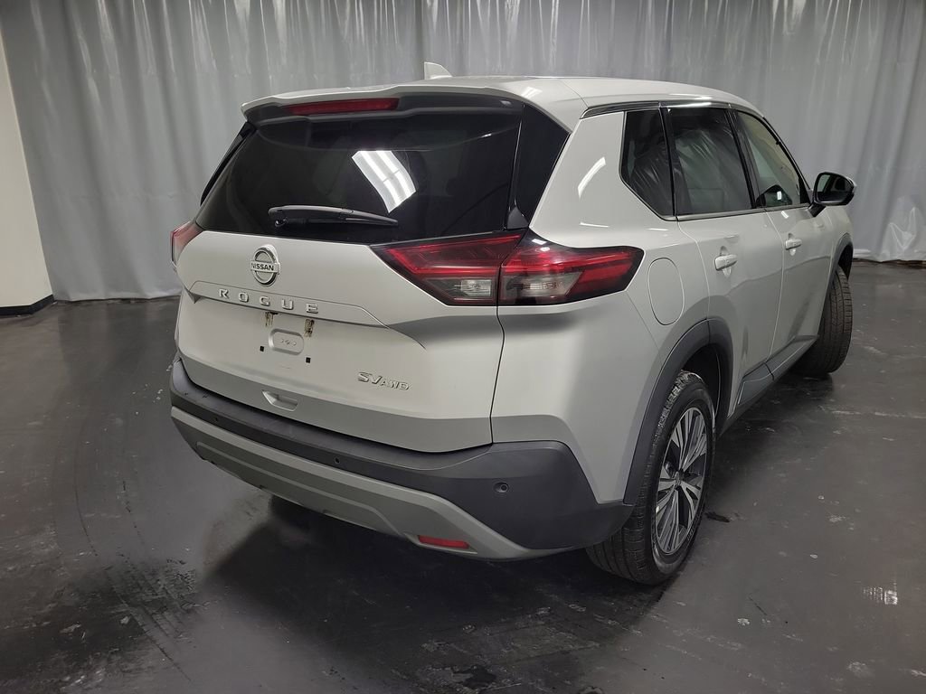 Used 2021 Nissan Rogue SV image 8