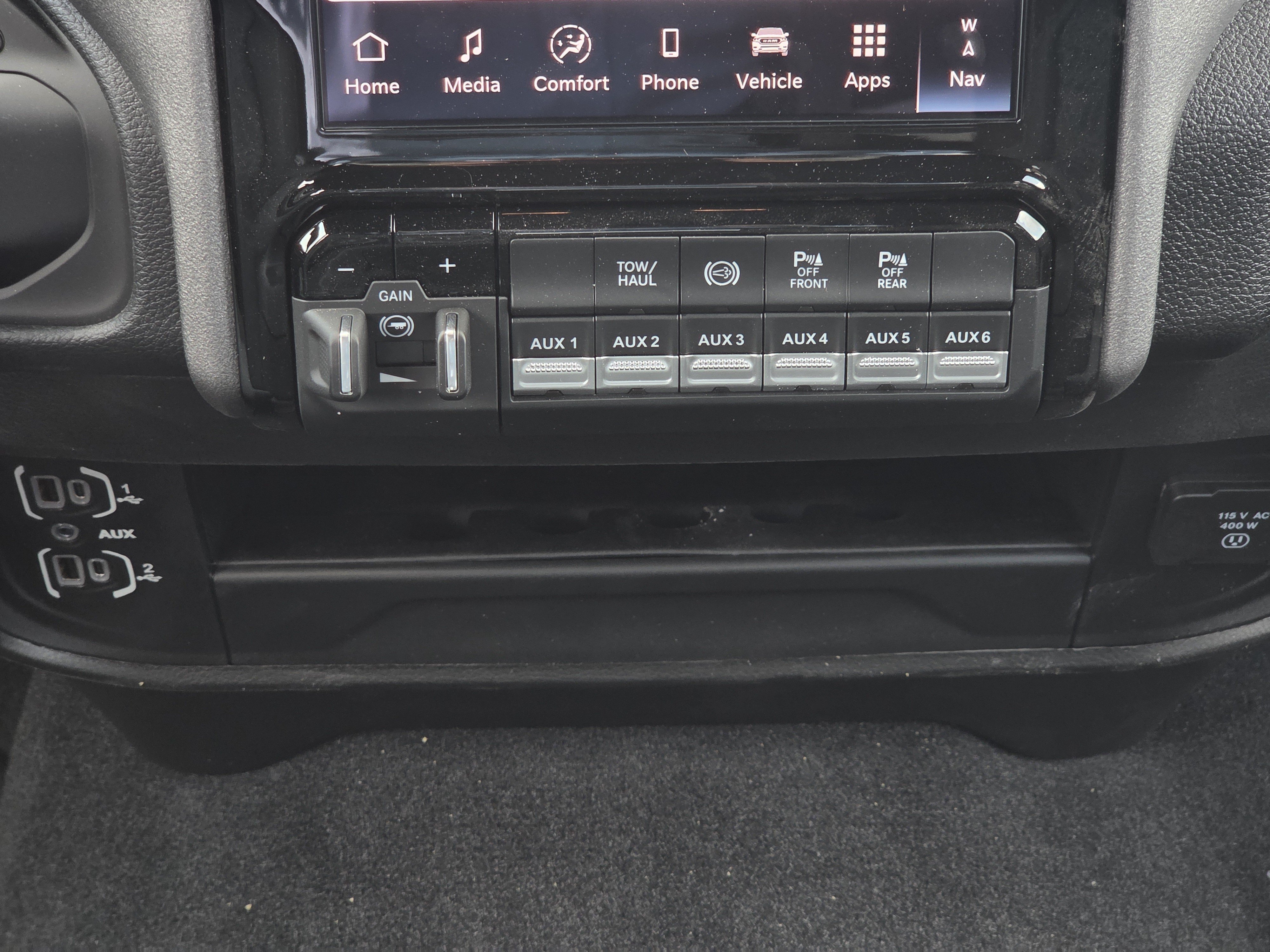 New 2026 RAM 3500 Tradesman AWD/4WD image 11
