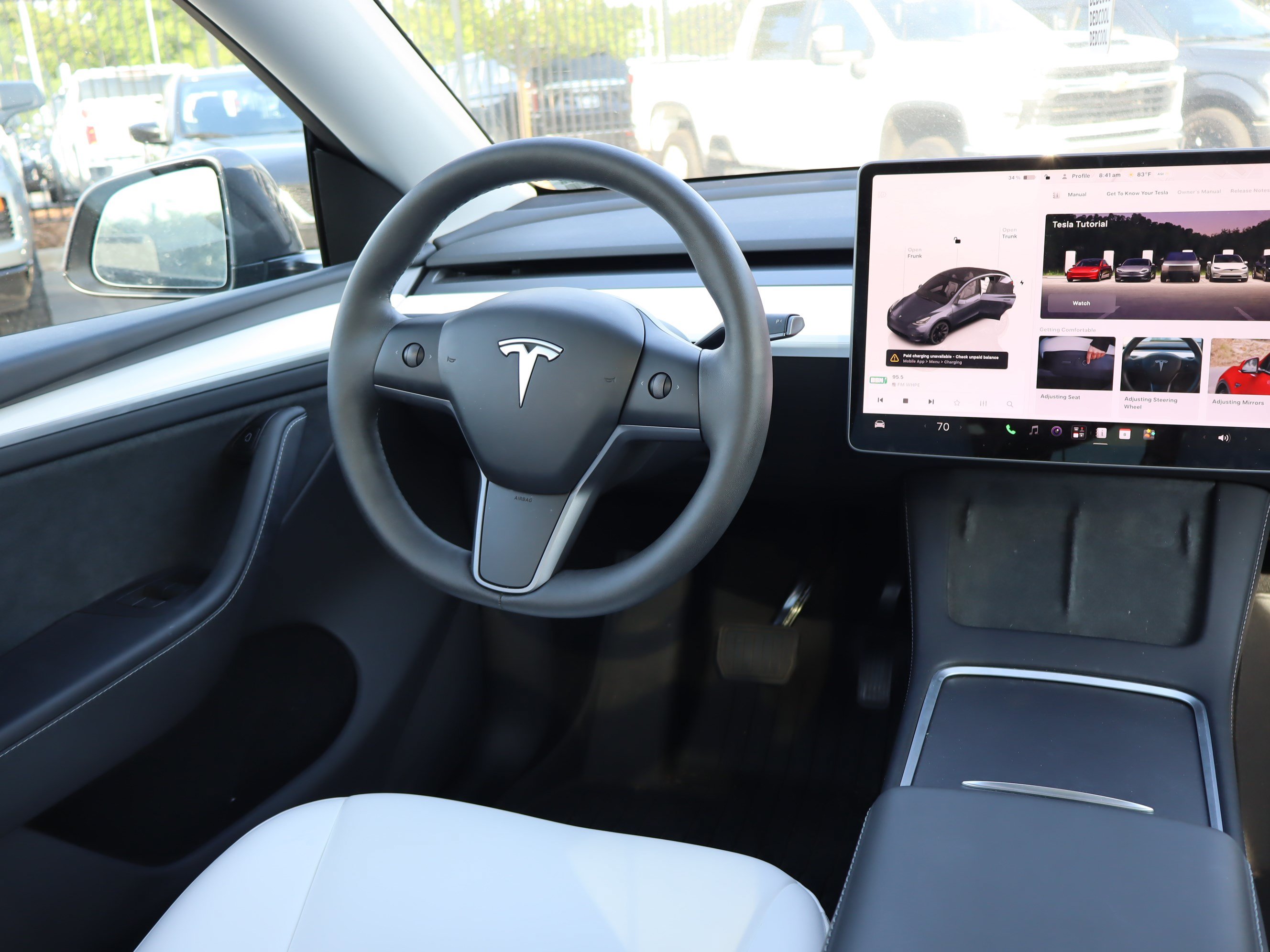 Used 2023 Tesla Model Y AWD image 12