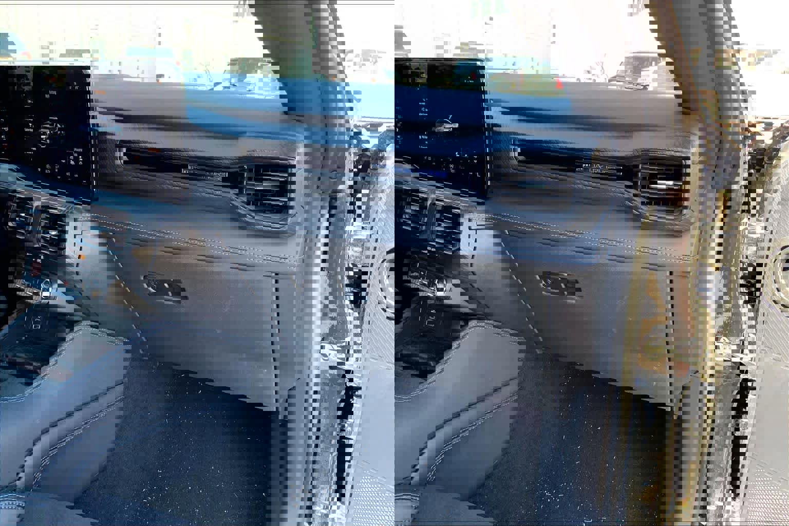 Used 2024 Ford Mustang Dark Horse image 18