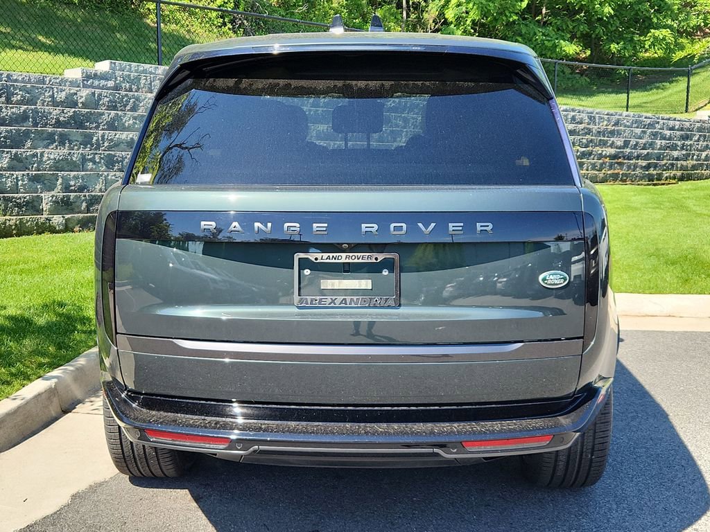Used 2023 Land Rover Range Rover SE AWD/4WD image 7