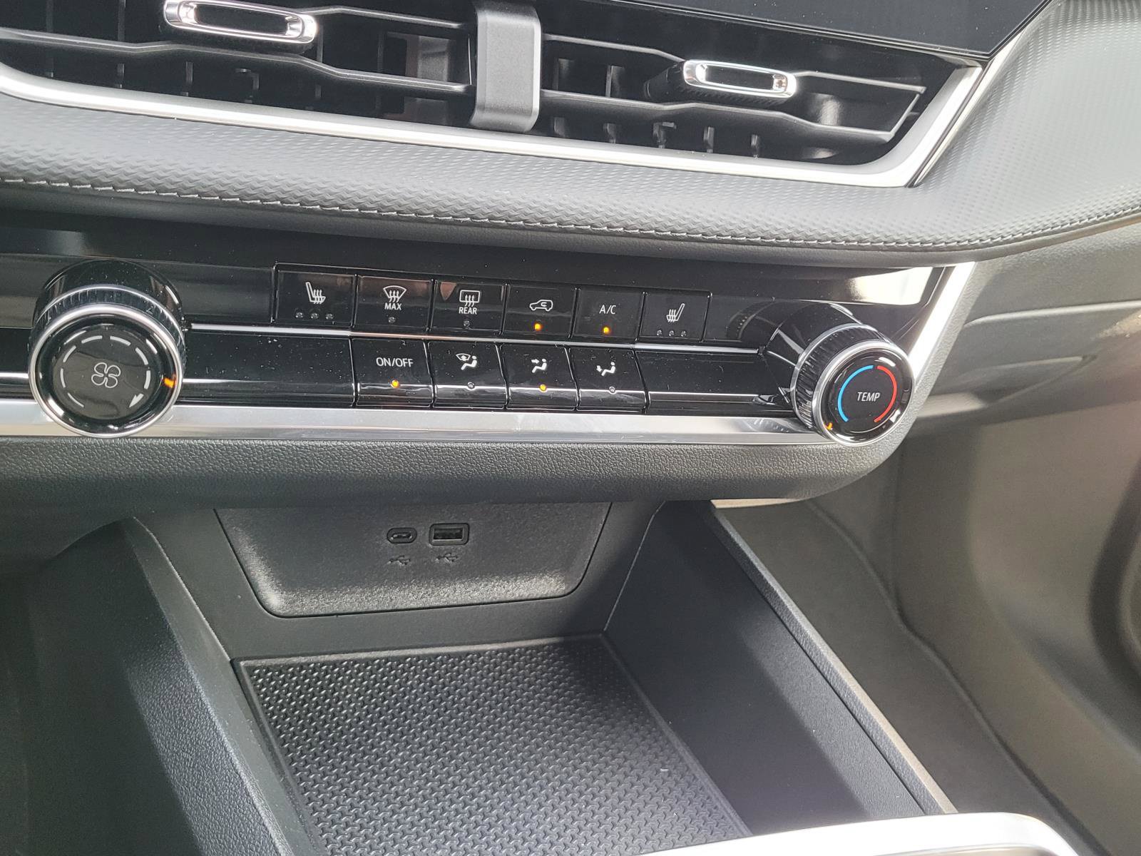New 2027 Chevrolet Equinox LT FWD image 19