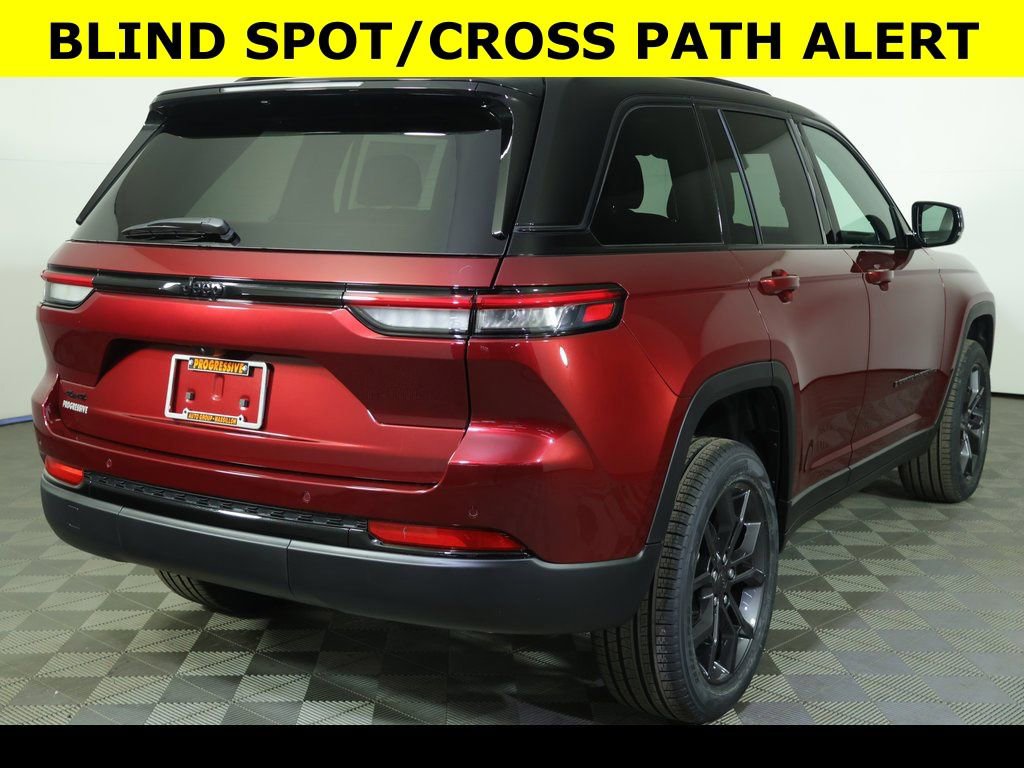 New 2025 Jeep Grand Cherokee Limited image 10