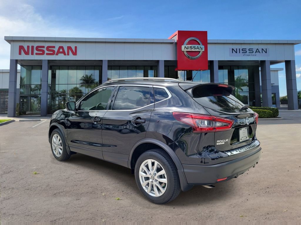 Certified 2022 Nissan Rogue Sport SV image 6