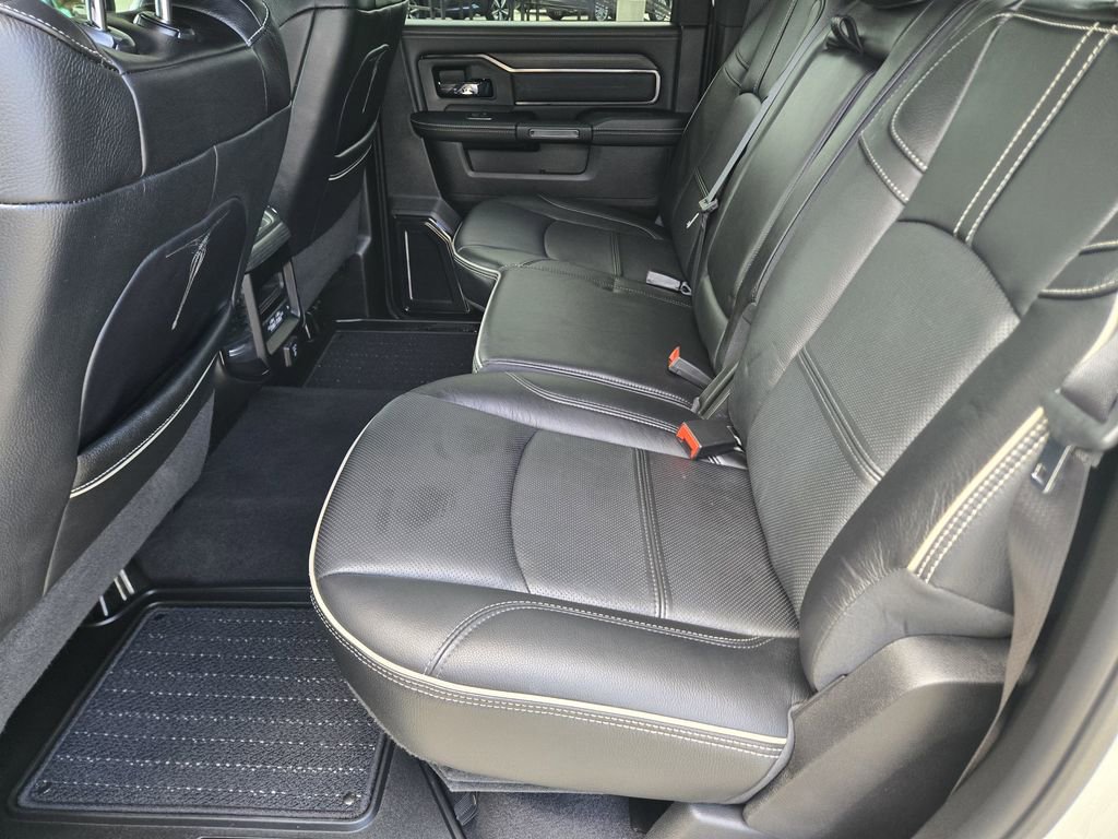 Used 2024 RAM 3500 Limited w/ Night Edition AWD/4WD image 17