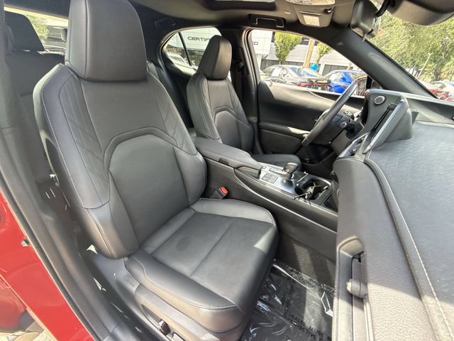 Certified 2025 Lexus UX 300h FWD image 26