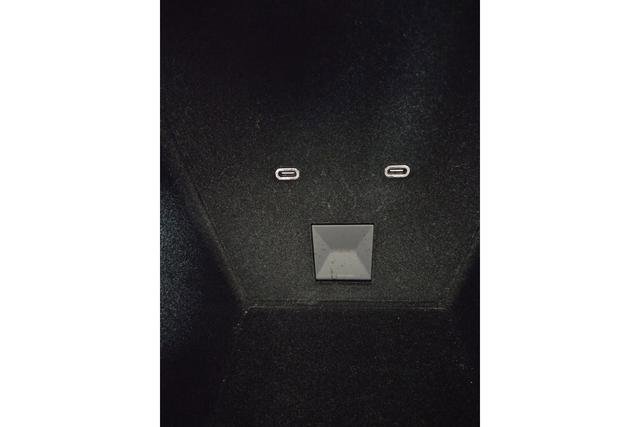 Used 2023 Tesla Model X Plaid image 22