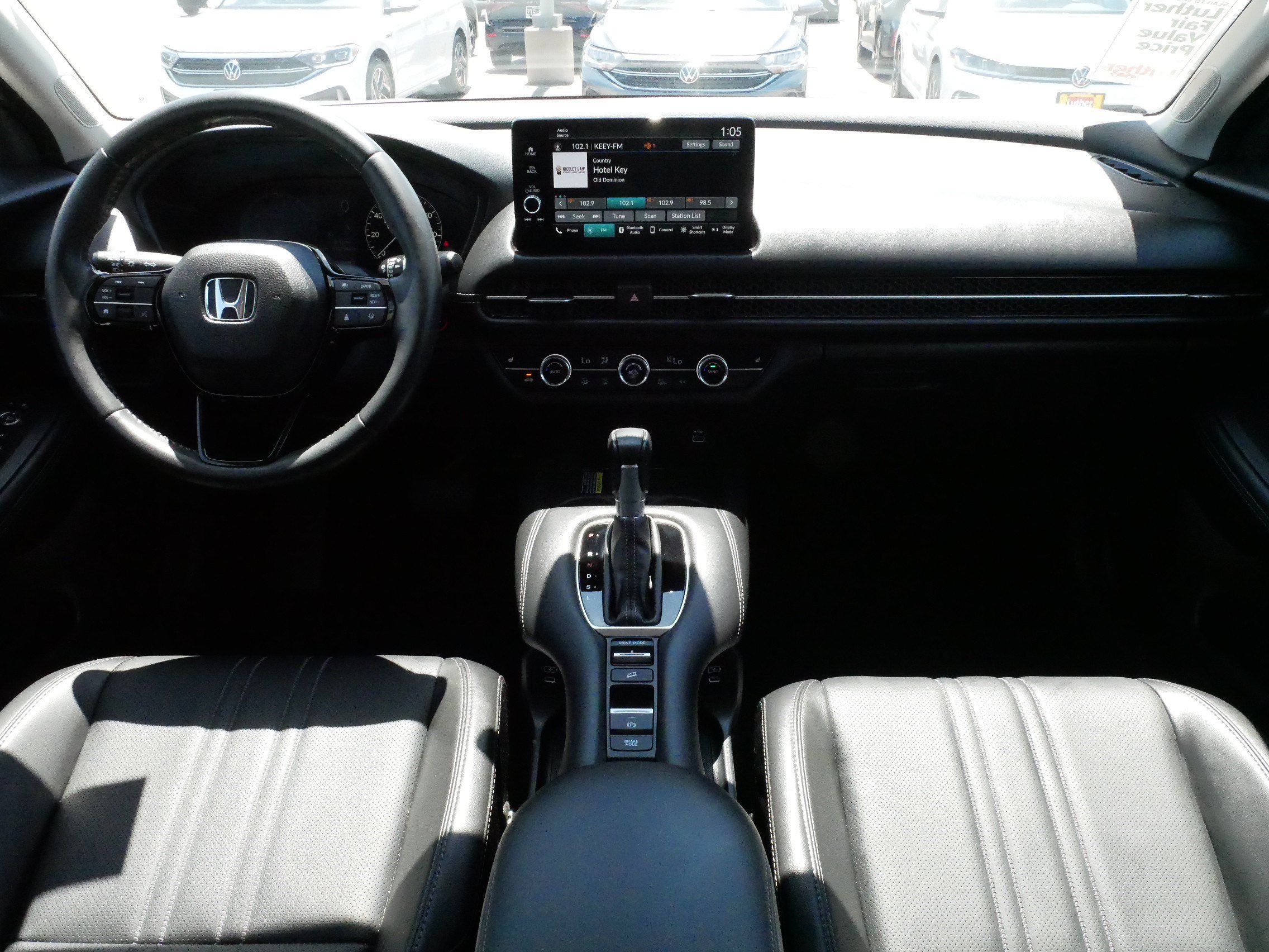Used 2025 Honda HR-V EX-L image 10