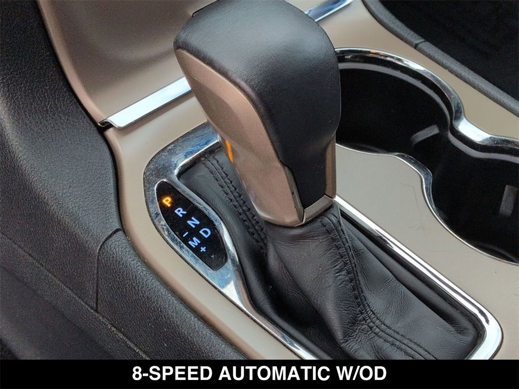 Used 2017 Jeep Grand Cherokee Laredo w/ Quick Order Package 23E image 6