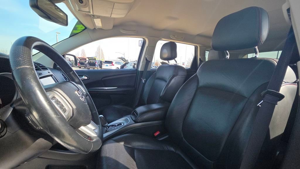 Used 2014 Dodge Journey R/T image 20
