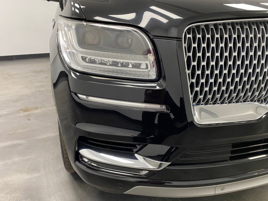 Used 2018 Lincoln Navigator Reserve AWD/4WD image 20
