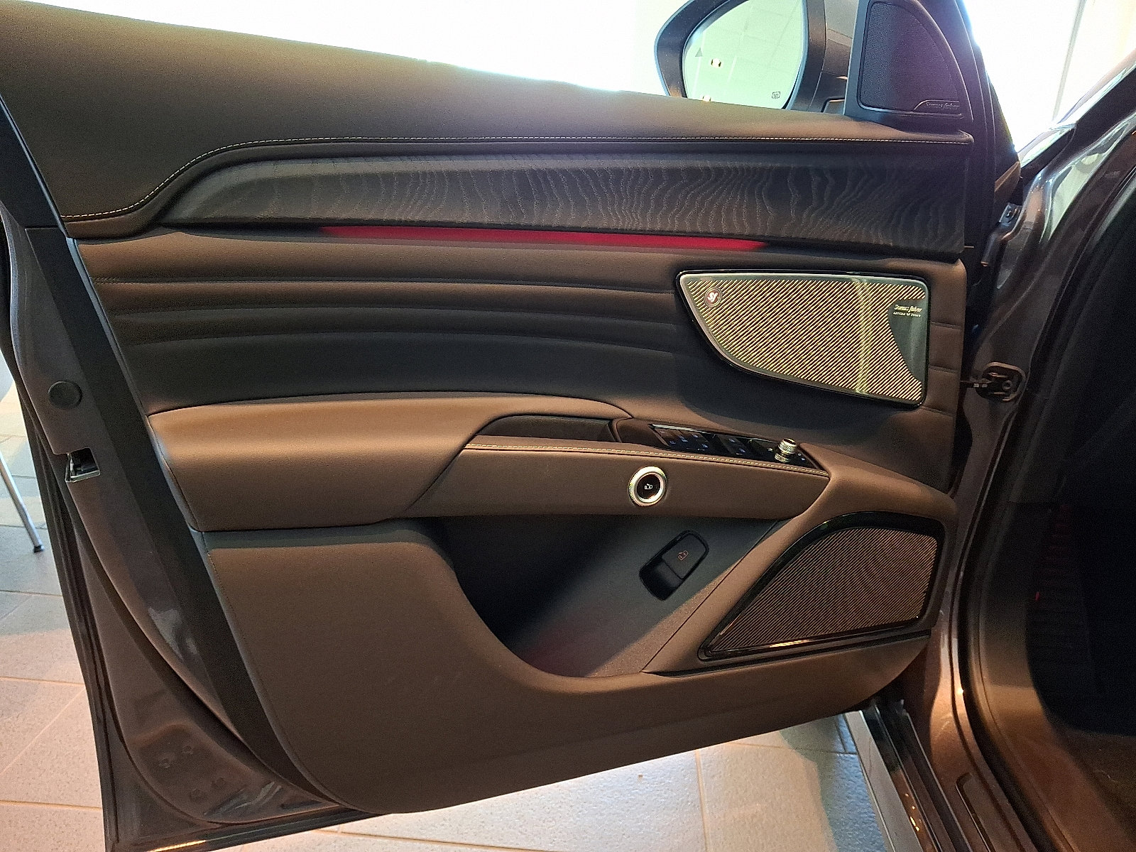 New 2025 Maserati Grecale GT image 7