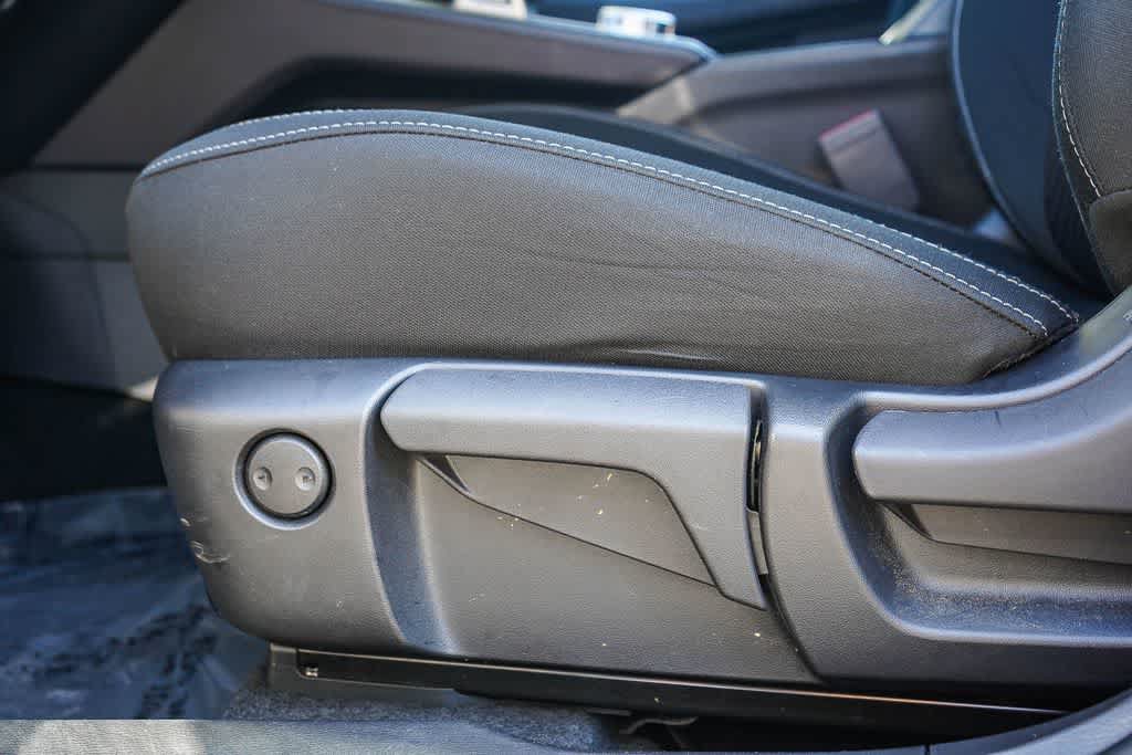 Used 2025 Mitsubishi Outlander ES AWD/4WD image 21