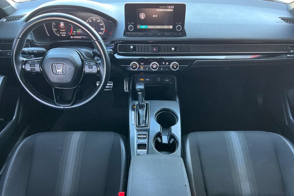 Used 2023 Honda Civic Sport image 15