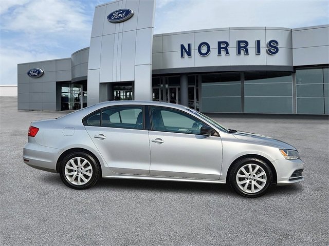 Used 2015 Volkswagen Jetta SE image 5