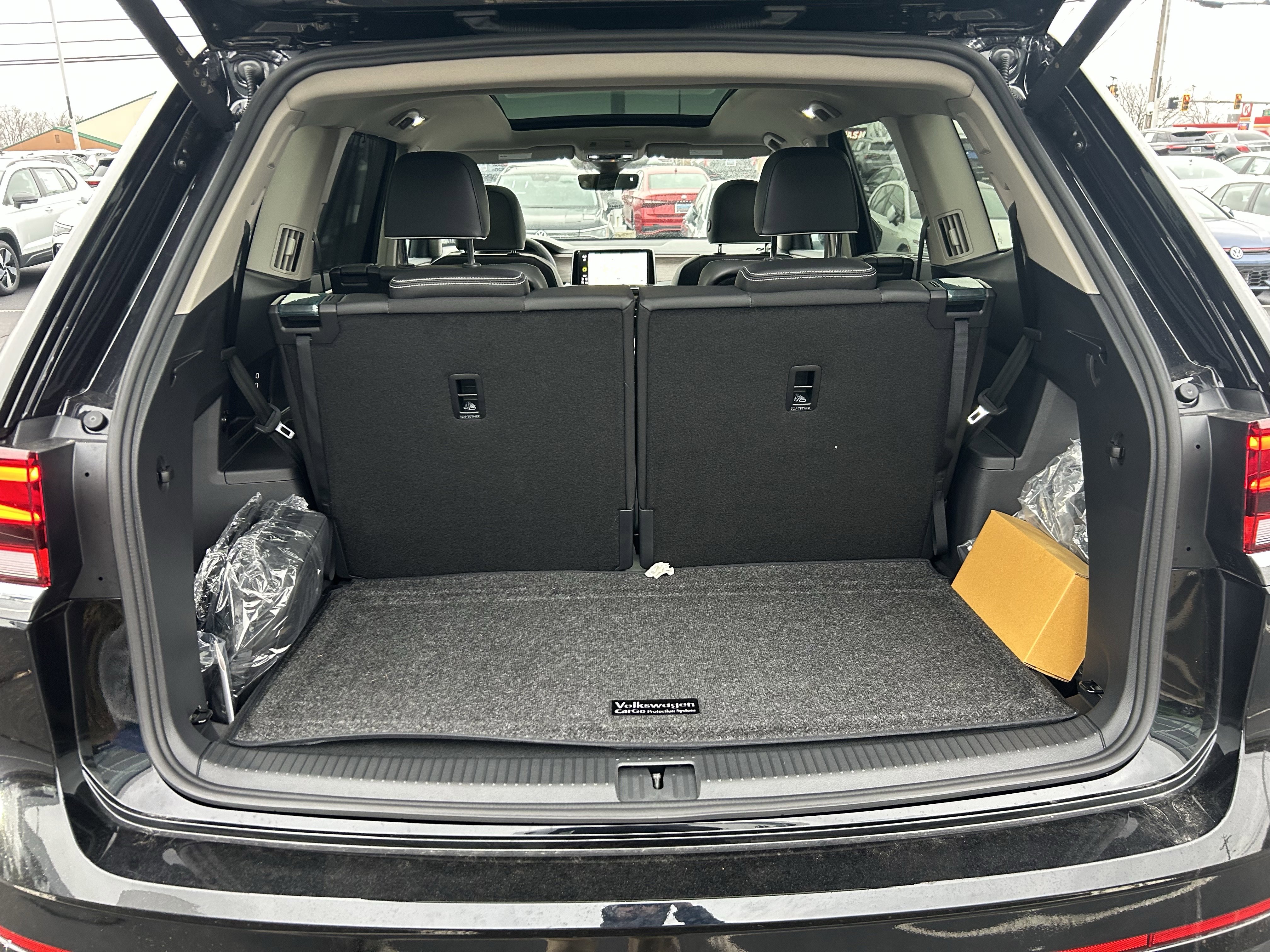 New 2026 Volkswagen Atlas SEL Premium R-Line image 29