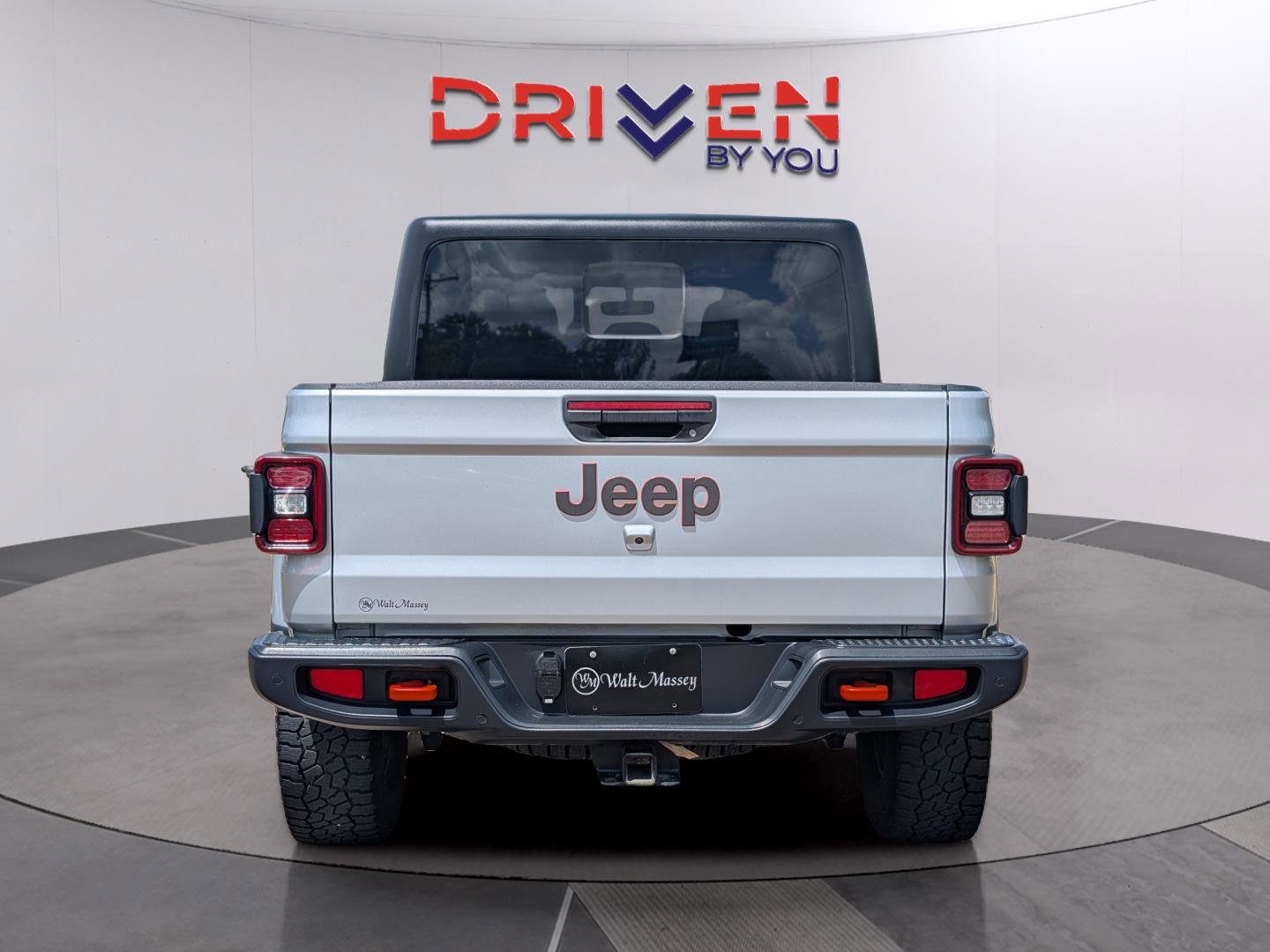 Used 2023 Jeep Wagoneer Series II image 3