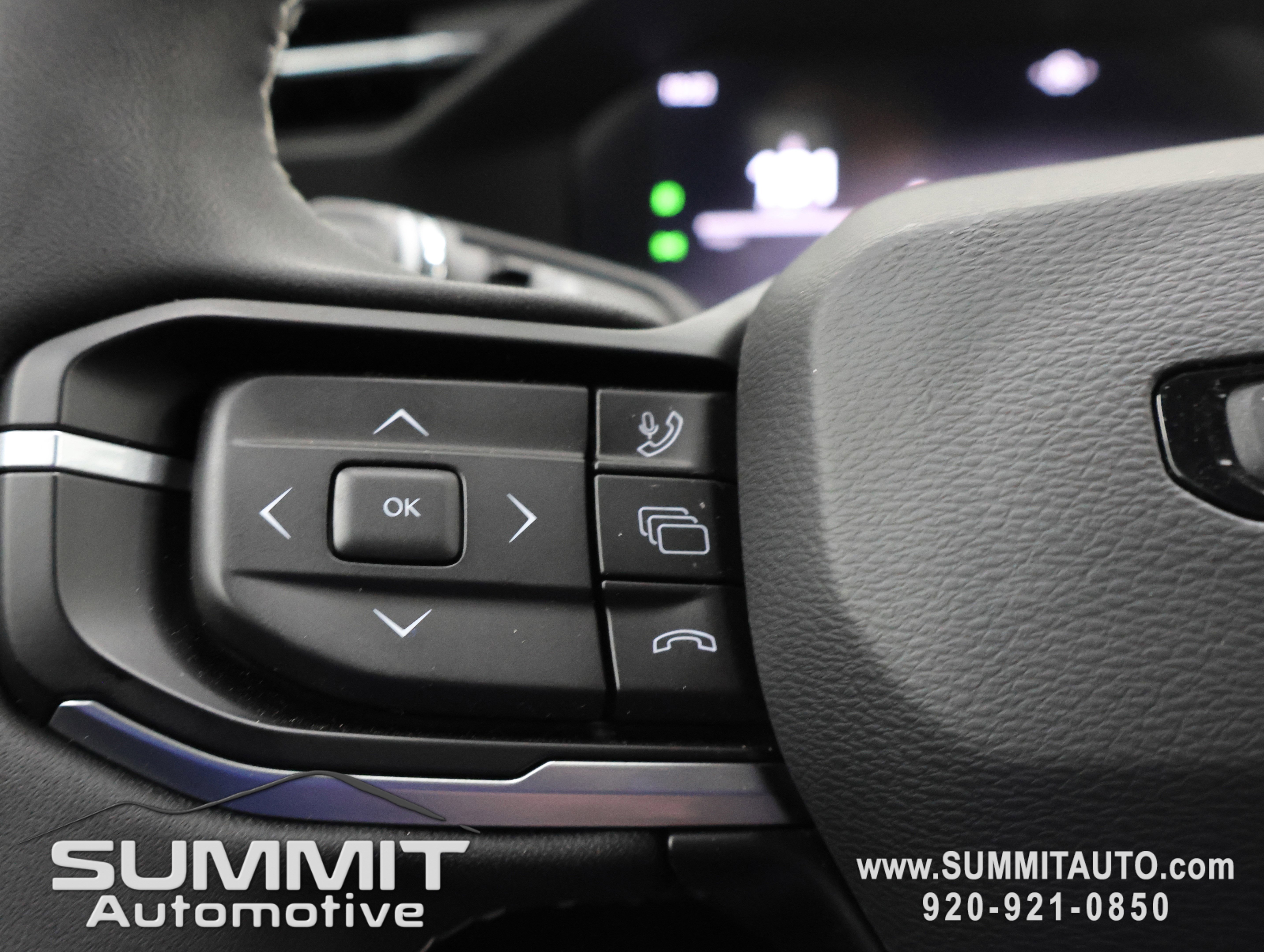 New 2026 Jeep Cherokee Laredo image 14