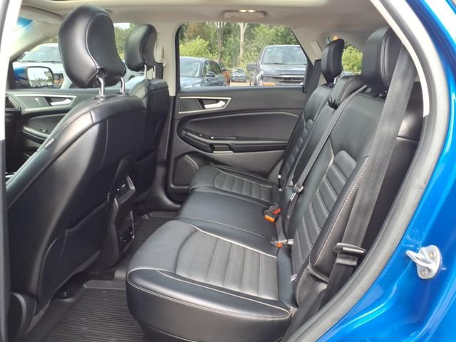 Certified 2018 Ford Edge SEL w/ Equipment Group 201A AWD/4WD image 9
