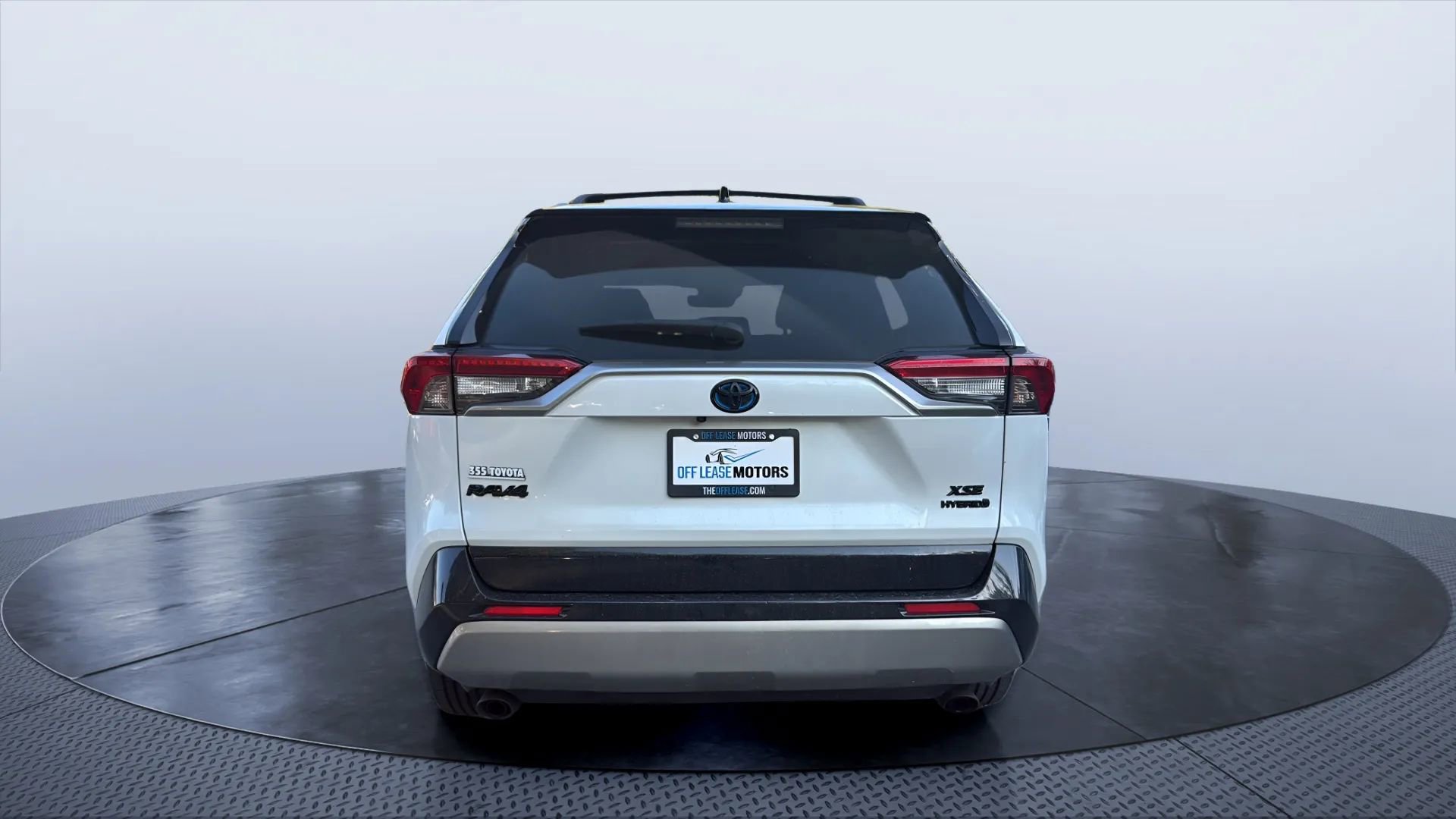 Used 2023 Toyota RAV4 XSE image 4