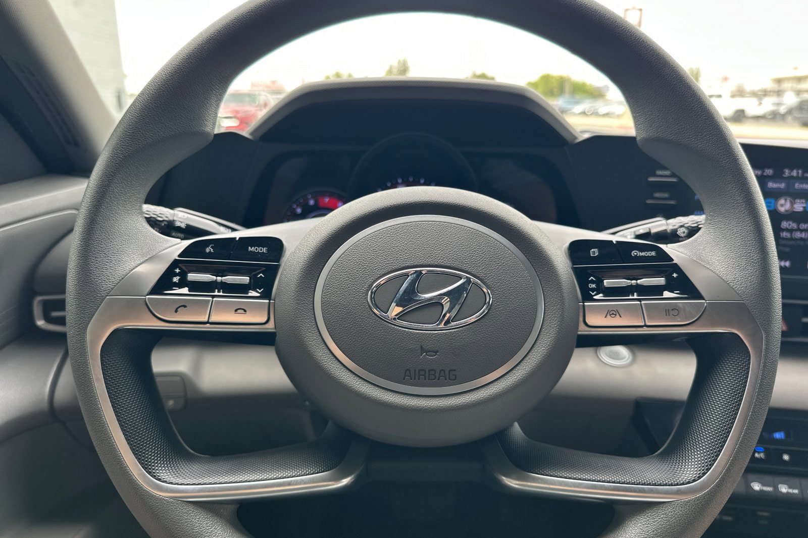 Used 2021 Hyundai Elantra SEL FWD image 22
