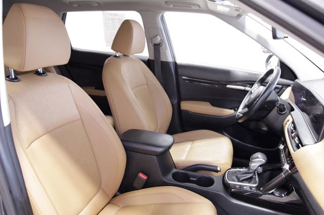 Used 2024 Kia Seltos EX image 15