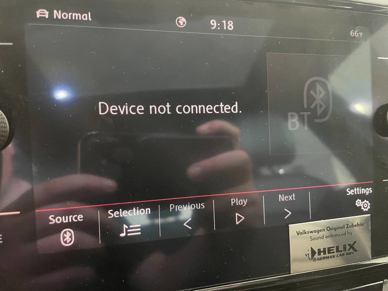 Used 2020 Volkswagen GTI SE image 32