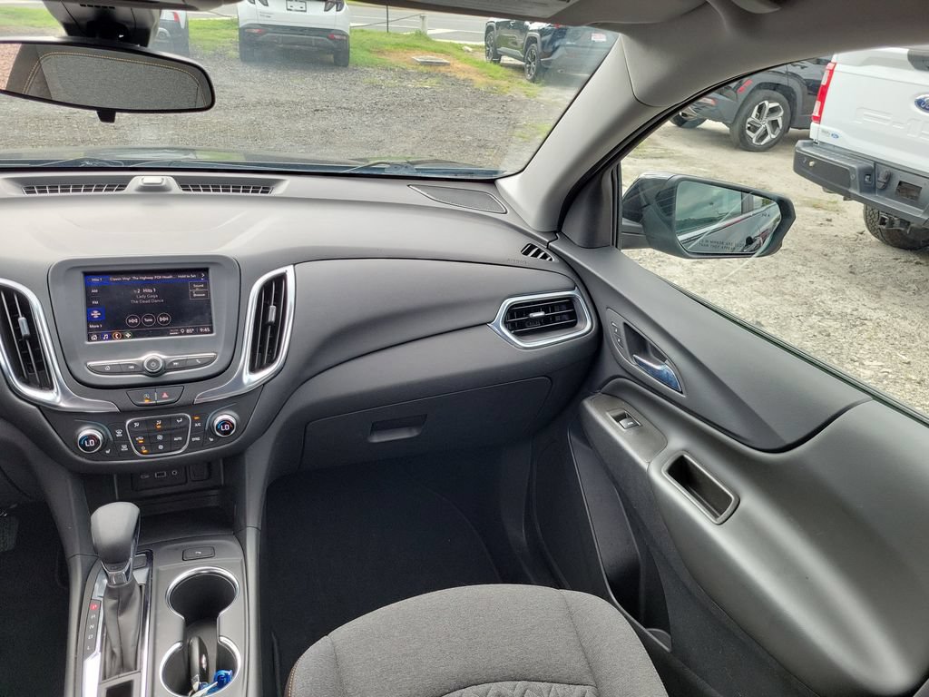 Used 2023 Chevrolet Equinox LT w/ Driver Convenience Package AWD/4WD image 15