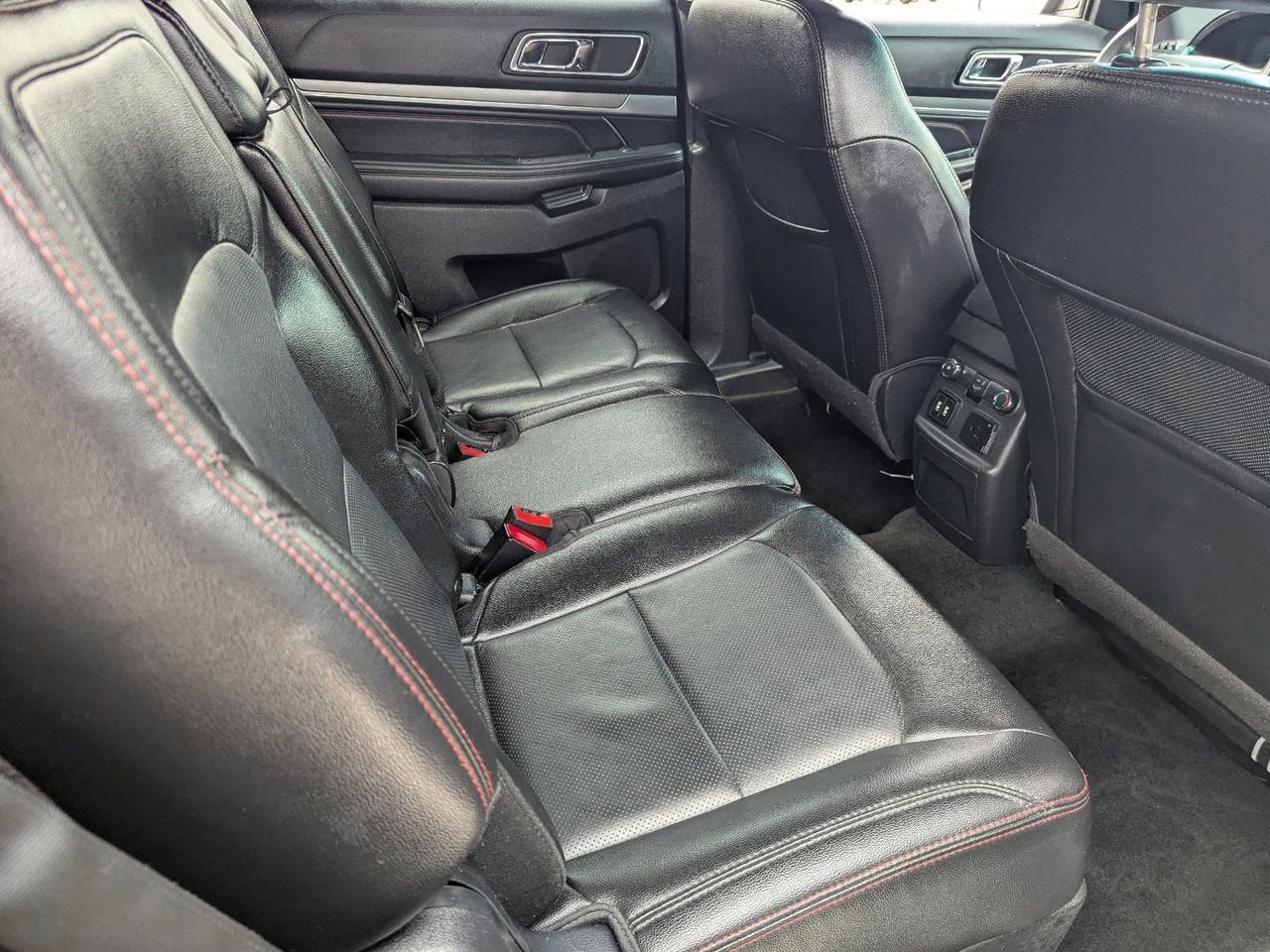 Used 2017 Ford Explorer Sport w/ Equipment Group 401A image 11
