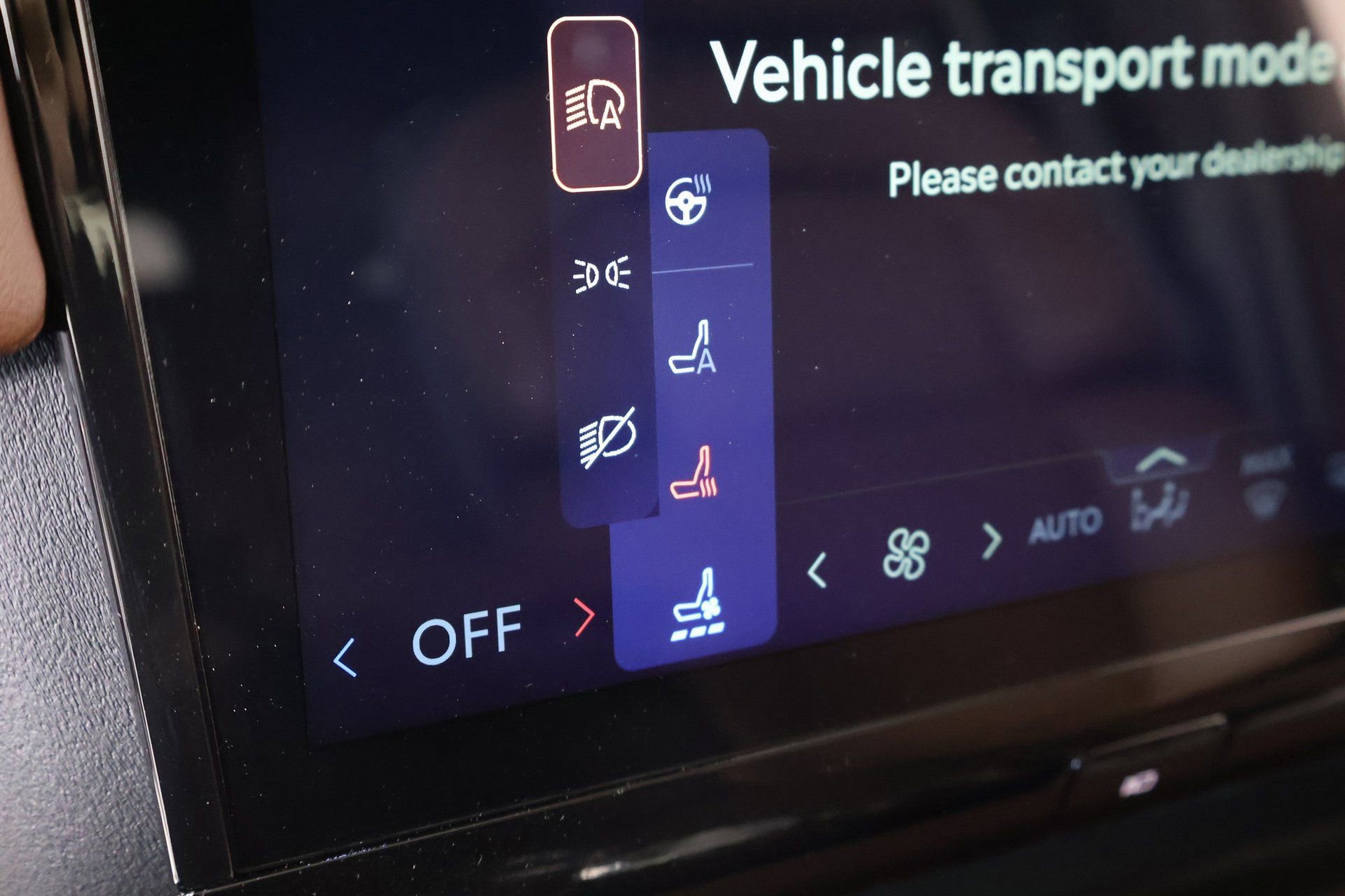 New 2025 Lincoln Navigator Reserve image 7