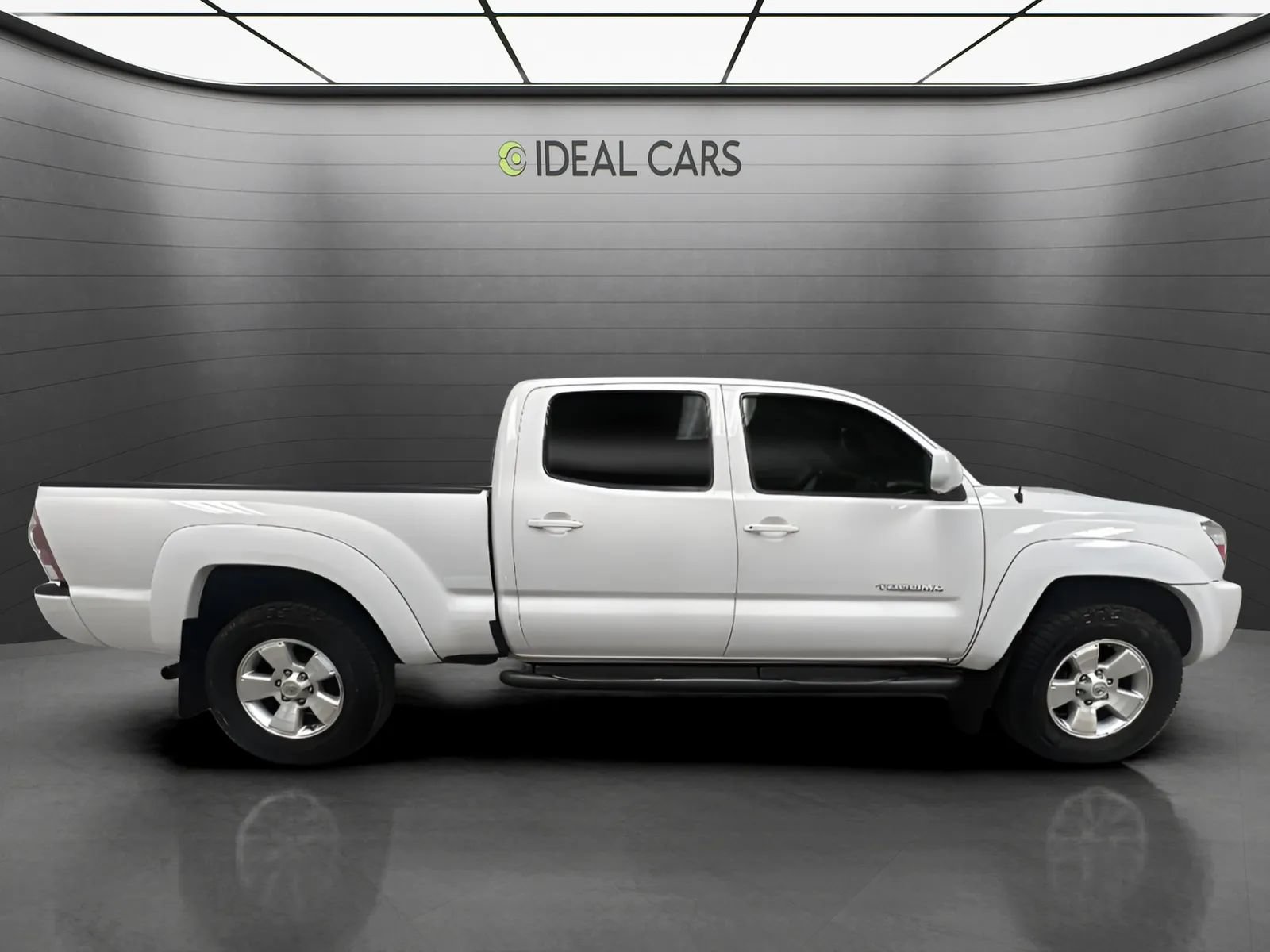 Used 2009 Toyota Tacoma PreRunner RWD image 4