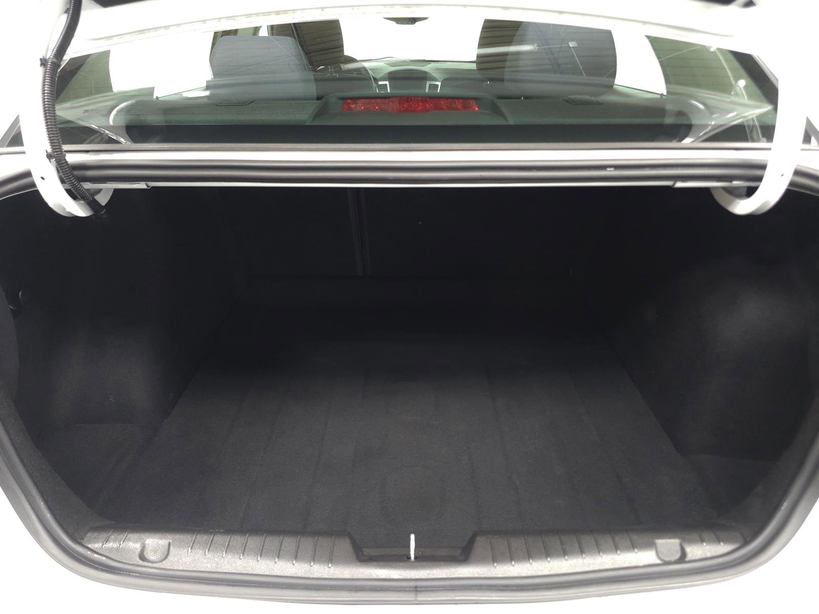 Used 2015 Chevrolet Cruze LT FWD image 9
