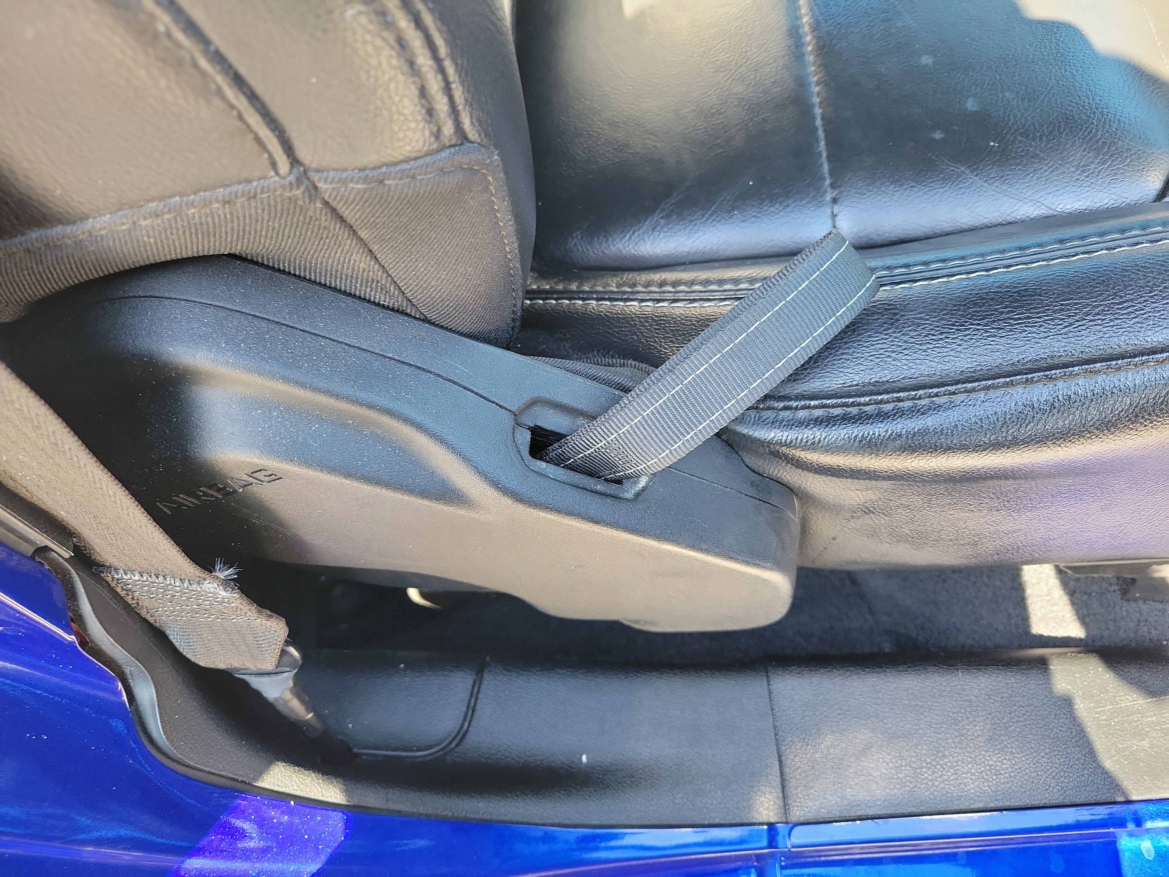 Used 2020 Jeep Wrangler Unlimited Sahara AWD/4WD image 9