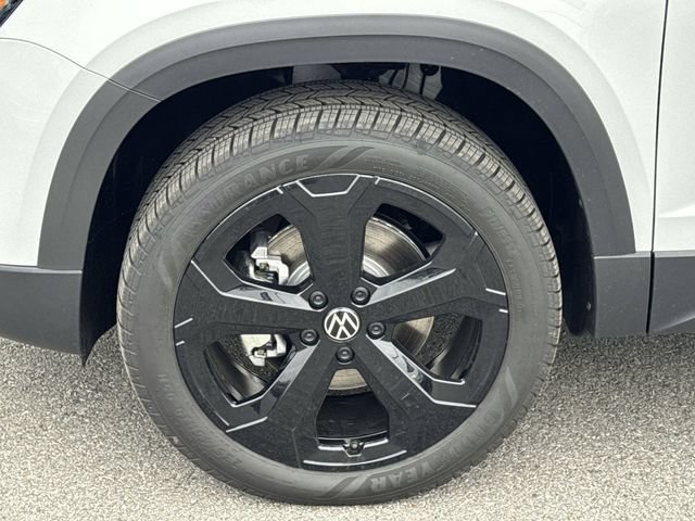 New 2026 Volkswagen Taos SEL AWD/4WD image 23