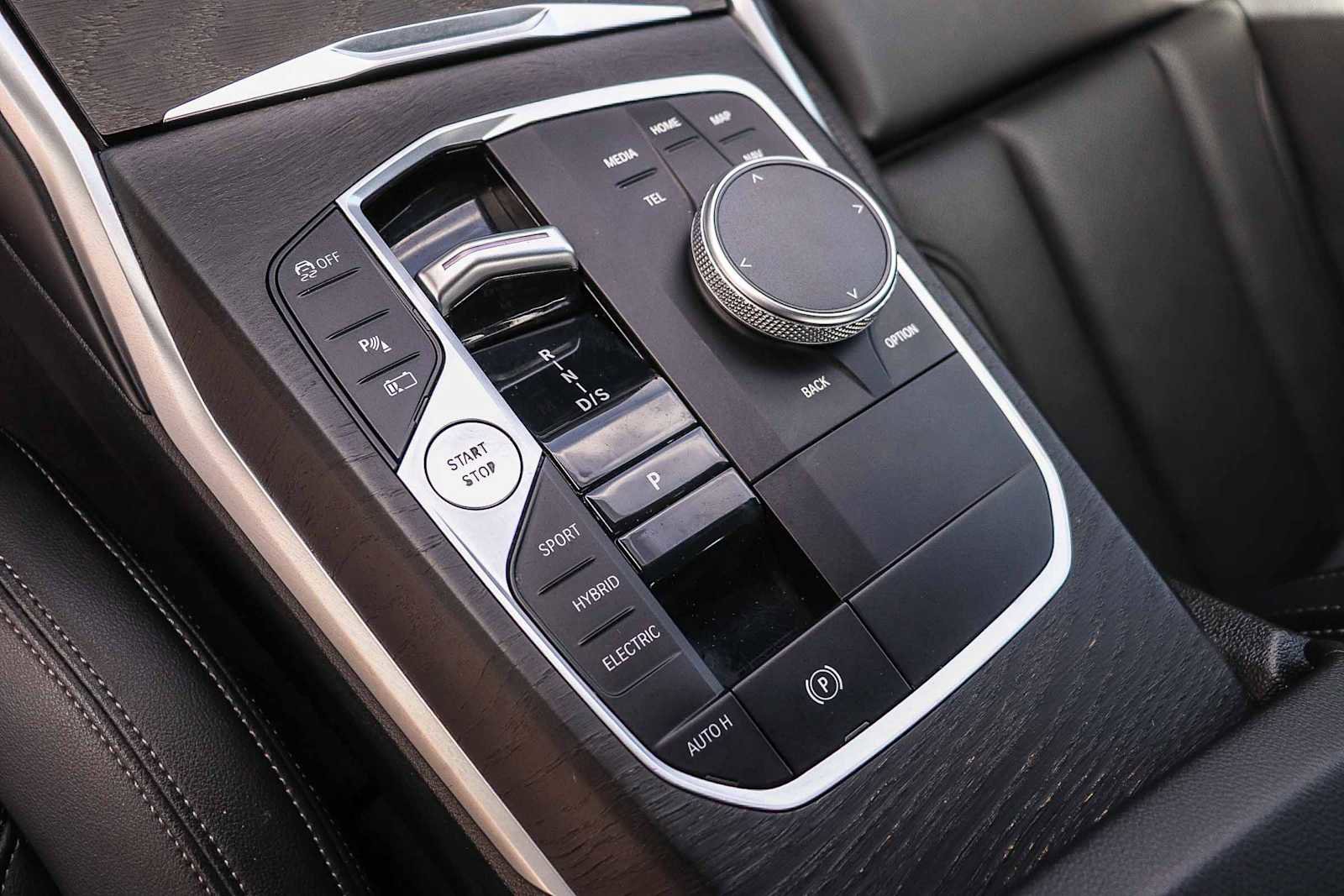 Used 2024 BMW 330e RWD image 17