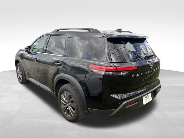 Used 2025 Nissan Pathfinder SV AWD/4WD image 9