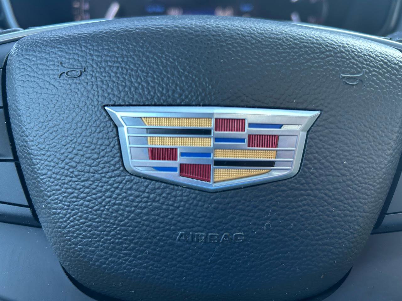 Used 2017 Cadillac XT5 Luxury w/ Driver Awareness Package image 23